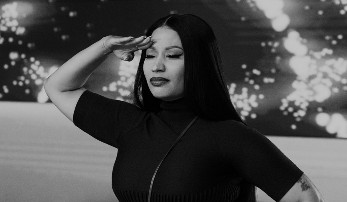 👑💗 Nicki Minaj Makes History Again: “My Life” Hits #1 as She Extends Record to 26 Chart-Toppers 💗👑