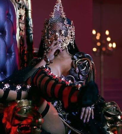 👑💗 Celebrating Nicki Minaj’s Queen Album Anniversary 💗👑 Another Celebration in Gag City!