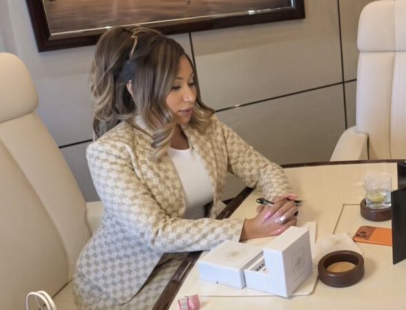 ✈️ PINK CARPET TO AIR FORCE ONE: NICKI’S PRESIDENTIAL ERA! 💖👑