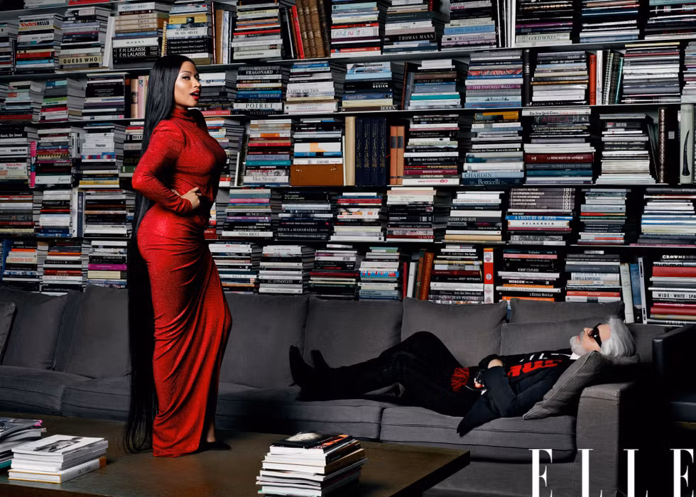 👑 ELLE Magazine’s Nina Garcia Gives Nicki Minaj Her Flowers👑